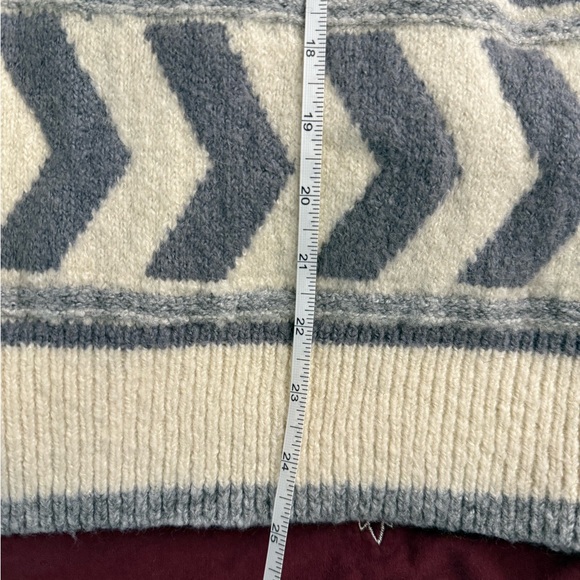 Oversized Sweater, Southwestern, Cowboy inspired, wool blend - Picture 4 of 6